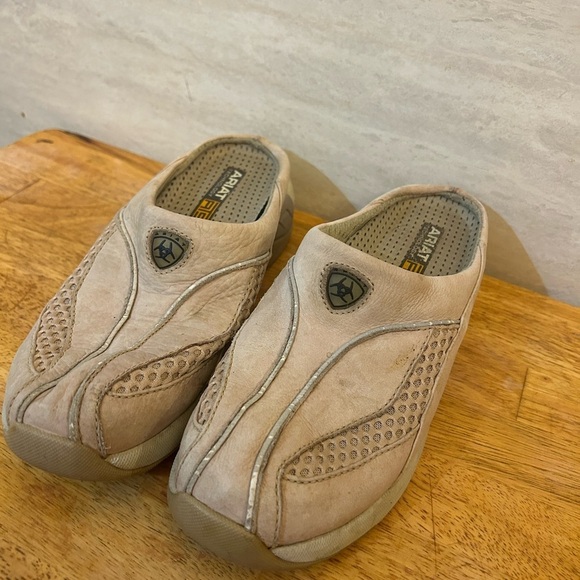 Ariat Leather Suede Slip-On Loafer Mules Cream Women's Size 6.5 Outdoor Western - Picture 6 of 10